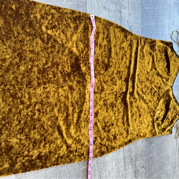 1.State Womens Velvet Slip Dress Mustard Yellow Size L - Picture 12 of 13